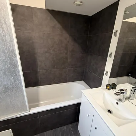 Refuge De La Glycine - 2 - Literie Premium Holiday home *