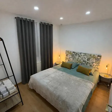Holiday home Refuge De La Glycine - 2 - Literie Premium