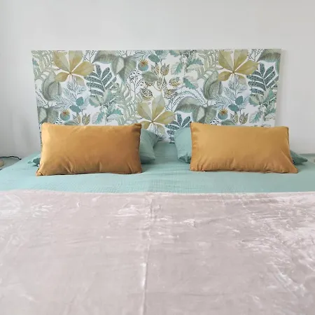 Holiday home Refuge De La Glycine - 2 - Literie Premium *